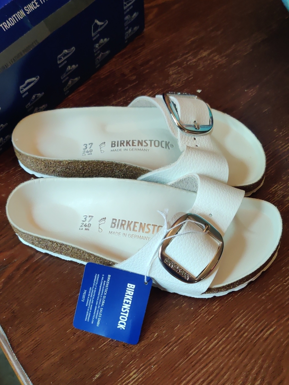 Birkenstock Women’s White  Madrid Sandals with Big Buckle - New In Box Size 37